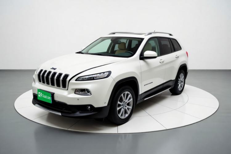 Gebrauchter Jeep Cherokee 2016 2.4L Professional Smart Version Guazi used car, China used car export, Used car for sale, Used  cars, Cheapest cars for sale