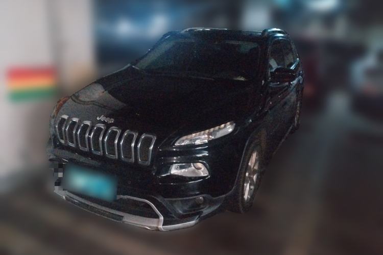 Used Jeep Cherokee 2016 2.0L Superior Edition Guazi used car, China used car export, Used car for sale, Used cars, Cheapest cars for sale