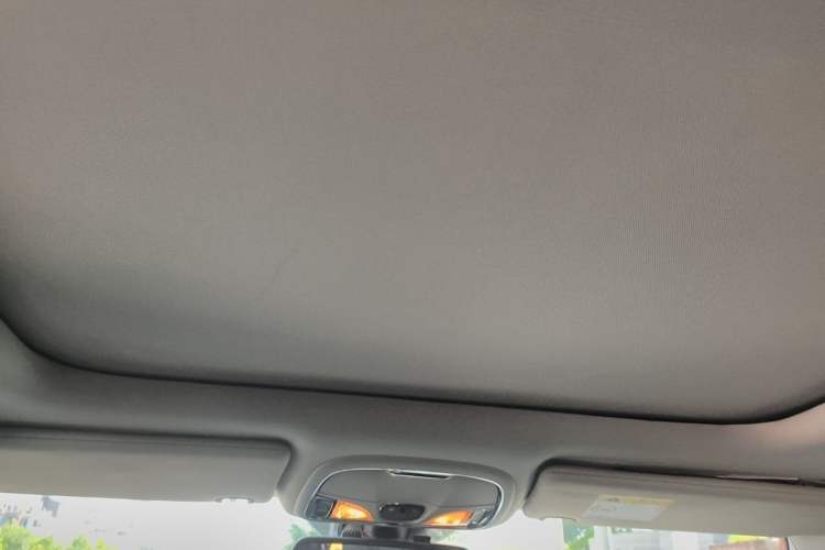 Used Jeep Cherokee 2016 2.0L Superior Edition Headliner