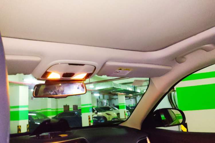 Used Jeep Cherokee 2016 2.4L Superior Edition Headliner