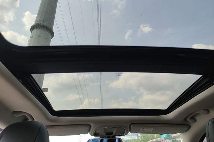 Used Jeep Cherokee 2016 2.0L Superior Edition Headliner