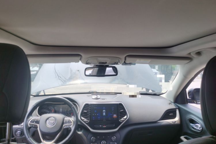 Used Jeep Cherokee 2016 2.0L Superior Edition Headliner
