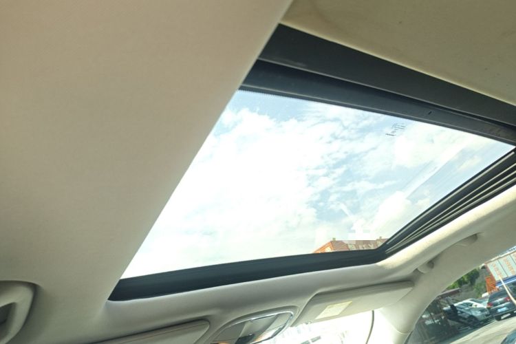 Used Jeep Cherokee 2016 2.0L Superior Edition Headliner