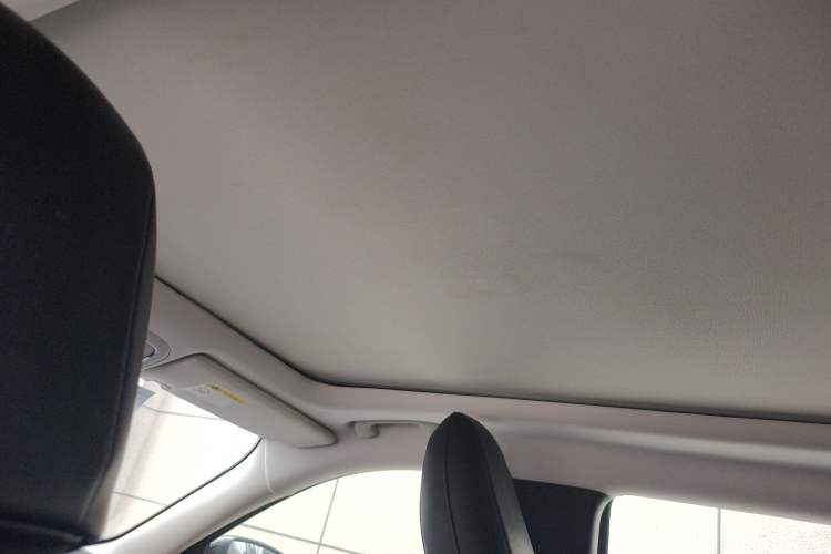 Used Jeep Cherokee 2016 2.0L Leading Edition Headliner