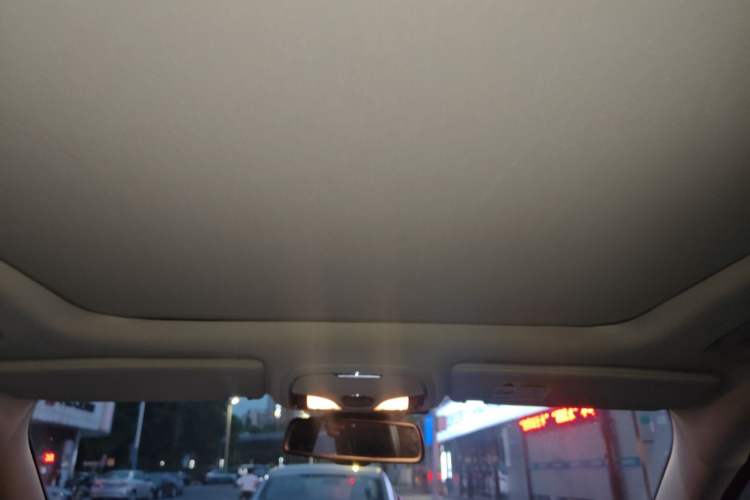 Used Jeep Cherokee 2016 2.4L Superior Edition Headliner