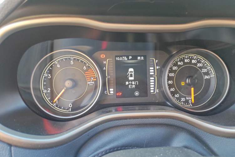 Used Jeep Cherokee 2016 2.4L Professional Edition Instrument Cluster