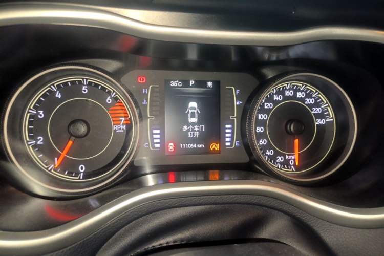 Used Jeep Cherokee 2016 2.4L Leading Edition Instrument Cluster