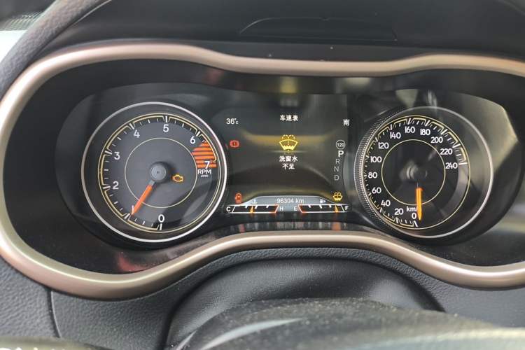 Used Jeep Cherokee 2016 2.0L Superior Edition Instrument Cluster