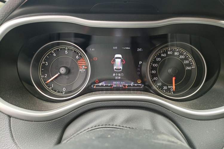 Used Jeep Cherokee 2016 2.4L Superior Edition Instrument Cluster