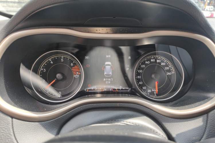 Used Jeep Cherokee 2016 2.0L Superior Edition Instrument Cluster