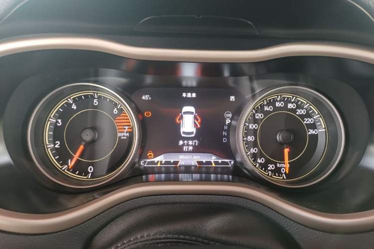 Used Jeep Cherokee 2016 2.0L Superior Edition Instrument Cluster