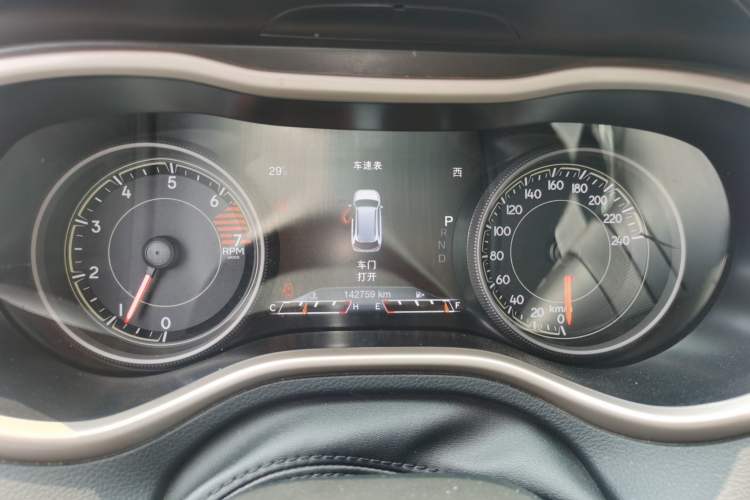 Used Jeep Cherokee 2016 2.0L Superior Edition Instrument Cluster