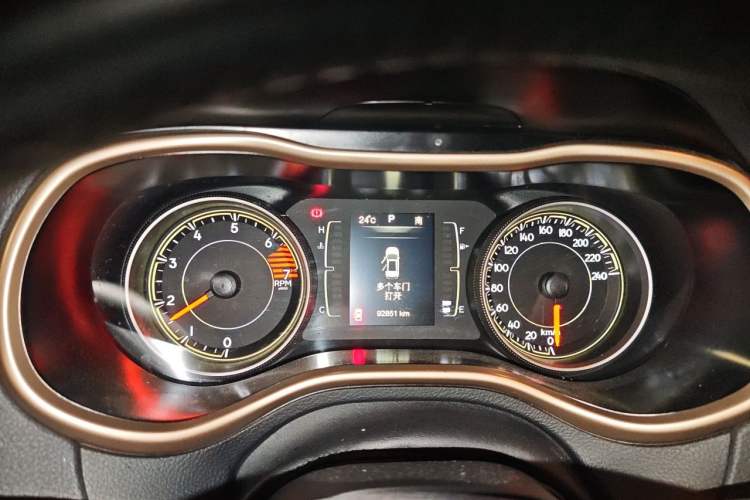 Used Jeep Cherokee 2016 2.4L Leading Edition Instrument Cluster