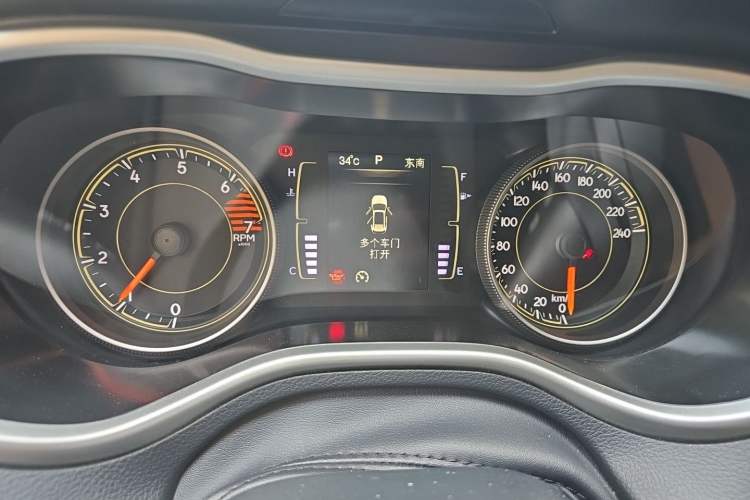 Used Jeep Cherokee 2016 2.4L Leading Edition Instrument Cluster