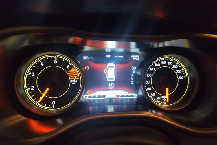 Used Jeep Cherokee 2016 2.0L Superior Edition Instrument Cluster