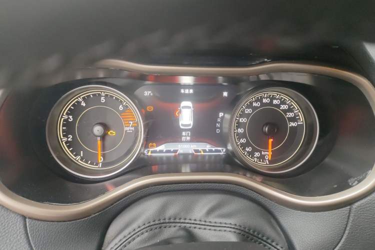 Used Jeep Cherokee 2016 2.0L Superior Edition Instrument Cluster