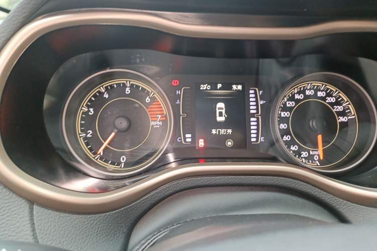 Used Jeep Cherokee 2016 2.4L Leading Edition Instrument Cluster