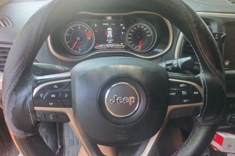 Used Jeep Cherokee 2016 2.4L Professional Smart Version Instrument Cluster