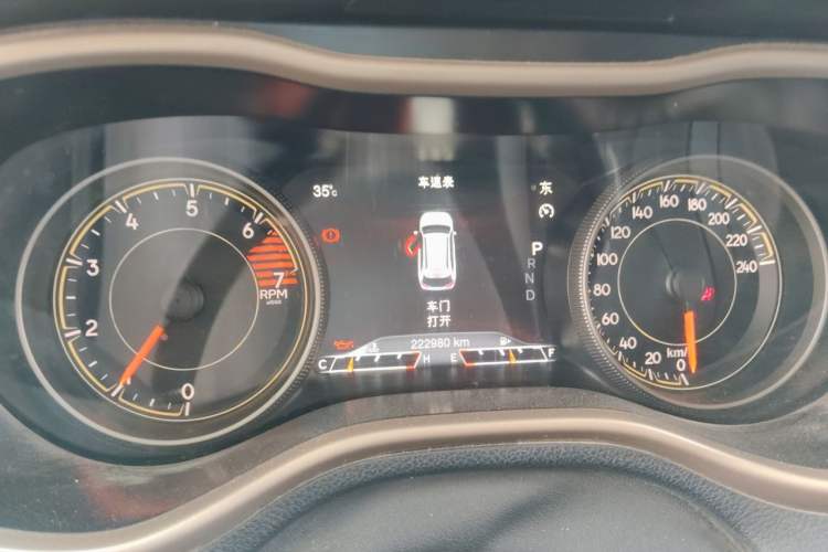 Used Jeep Cherokee 2016 2.0L Superior Edition Instrument Cluster
