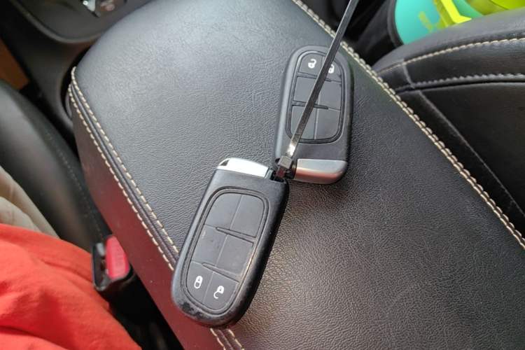 Used Jeep Cherokee 2016 2.4L Professional Edition Interior 1