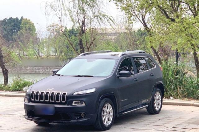 Used Jeep Cherokee 2016 2.4L Leading Edition