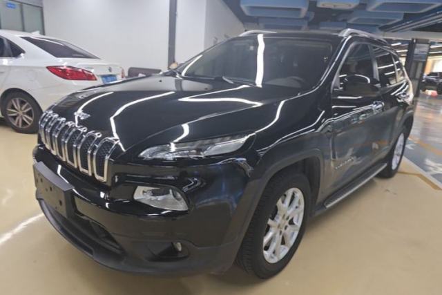Used Jeep Cherokee 2016 2.0L Smart Version