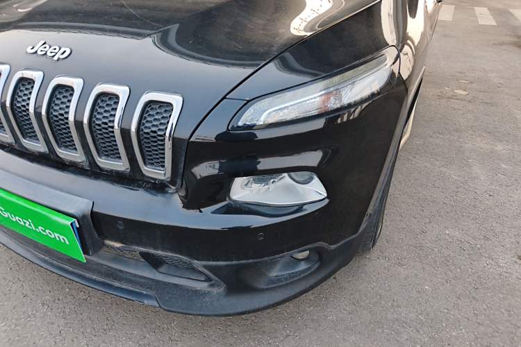 Used Jeep Cherokee 2016 2.4L Leading Smart Version Left Front Headlight