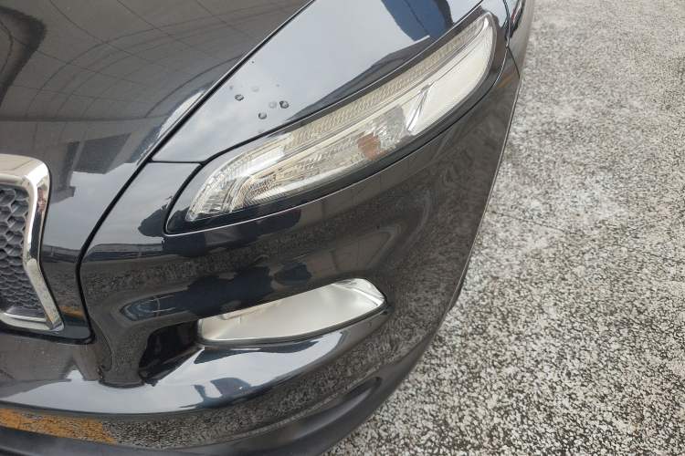 Used Jeep Cherokee 2016 2.0L Leading Edition Left Front Headlight