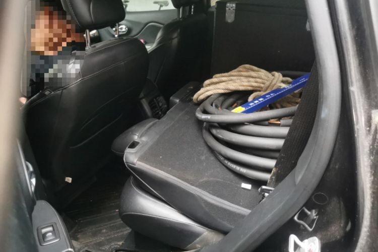 Used Jeep Cherokee 2016 2.4L Professional Edition Left Rear Seat