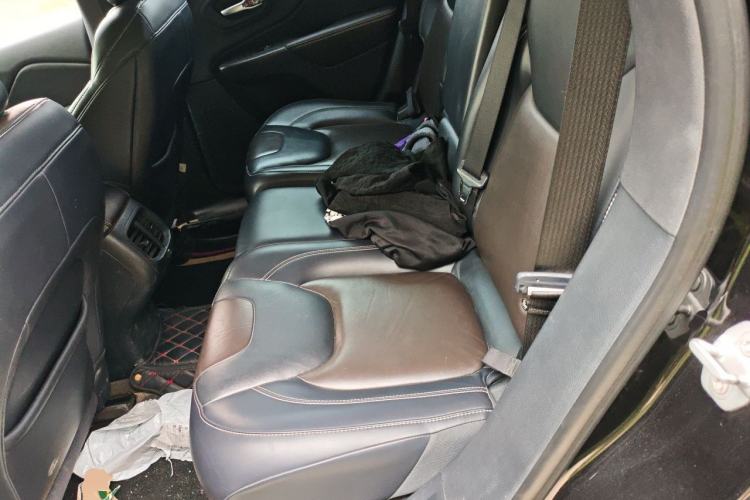 Used Jeep Cherokee 2016 2.4L Professional Edition Left Rear Seat