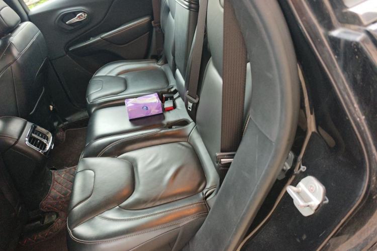 Used Jeep Cherokee 2016 2.4L Professional Smart Version Left Rear Seat