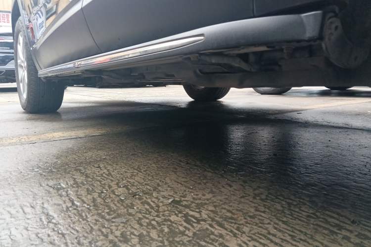 Used Jeep Cherokee 2016 2.4L Professional Edition Left Side Sill