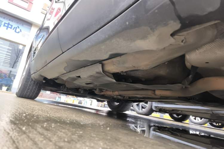 Used Jeep Cherokee 2016 2.4L Leading Edition Left Side Sill