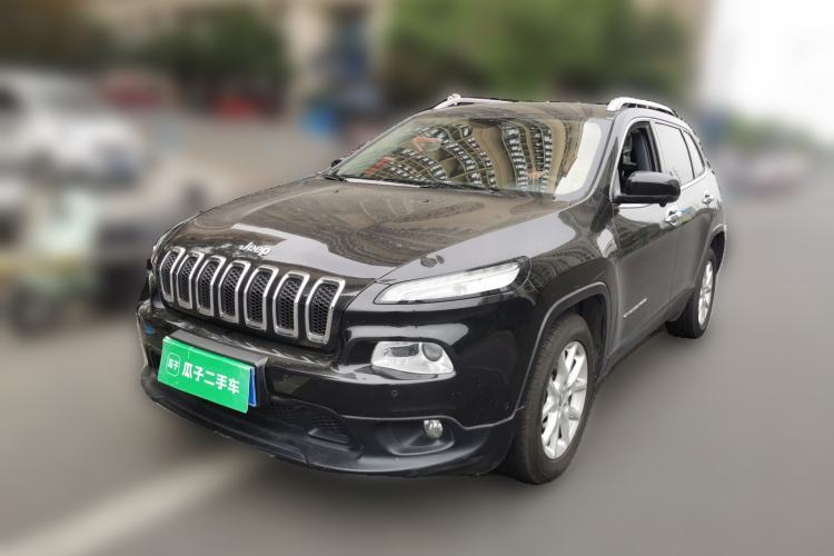 Used Jeep Cherokee 2016 2.4L Leading Edition Guazi used car, China used car export, Used car for sale, Used cars, Cheapest cars for sale
