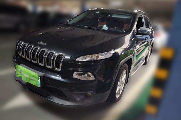 Used Jeep Cherokee 2016 2.4L Leading Edition Guazi used car, China used car export, Used car for sale, Used cars, Cheapest cars for sale