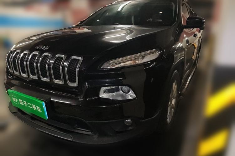 Used Jeep Cherokee 2016 2.4L Leading Edition Guazi used car, China used car export, Used car for sale, Used  cars, Cheapest cars for sale