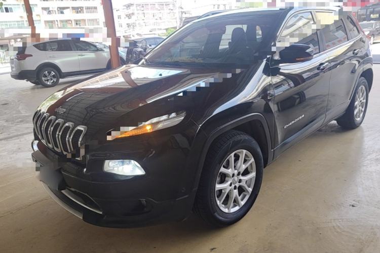Used Jeep Cherokee 2016 2.4L Professional Smart Version Guazi used car, China used car export, Used car for sale, Used cars, Cheapest cars for sale