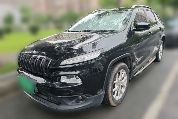 Used Jeep Cherokee 2016 2.0L Superior Edition Guazi used car, China used car export, Used car for sale, Used  cars, Cheapest cars for sale