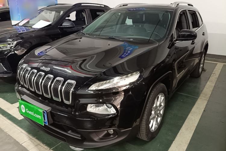Used Jeep Cherokee 2016 2.0L Superior Edition Guazi used car, China used car export, Used car for sale, Used cars, Cheapest cars for sale