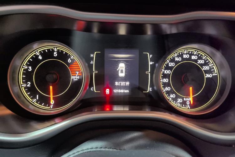 Used Jeep Cherokee 2016 2.4L Leading Edition Odometer Close Up