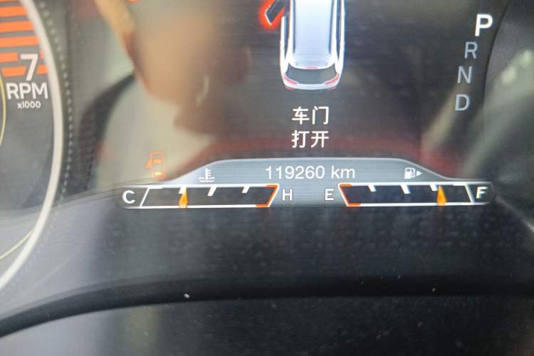 Used Jeep Cherokee 2016 2.4L Professional Smart Version Odometer Close Up