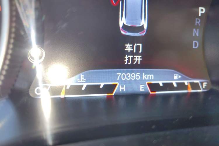 Used Jeep Cherokee 2016 2.4L Leading Smart Version Odometer Close Up