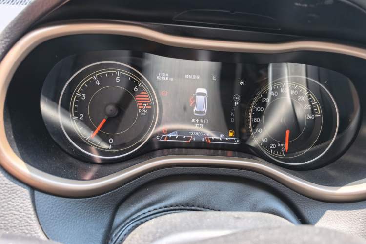 Used Jeep Cherokee 2016 2.4L Professional Smart Version Odometer Close Up