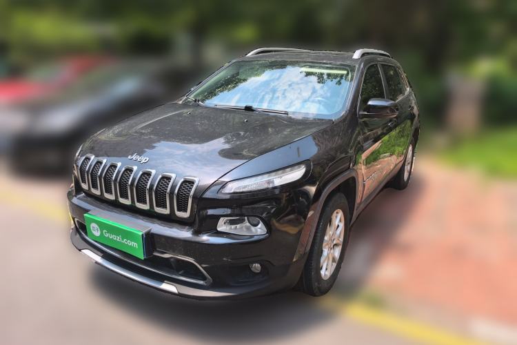 Used Jeep Cherokee 2016 2.4L Professional Smart Version Guazi used car, China used car export, Used car for sale, Used cars, Cheapest cars for sale