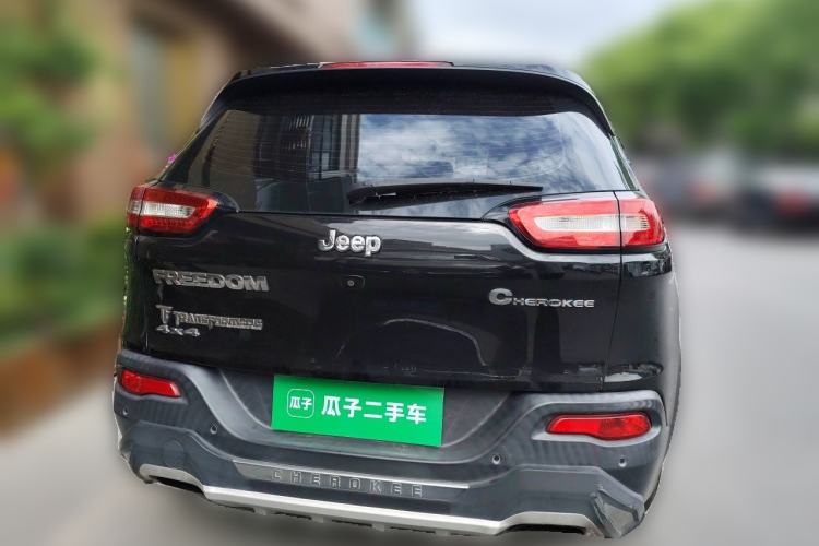Used Jeep Cherokee 2016 2.4L Professional Smart Version Rear