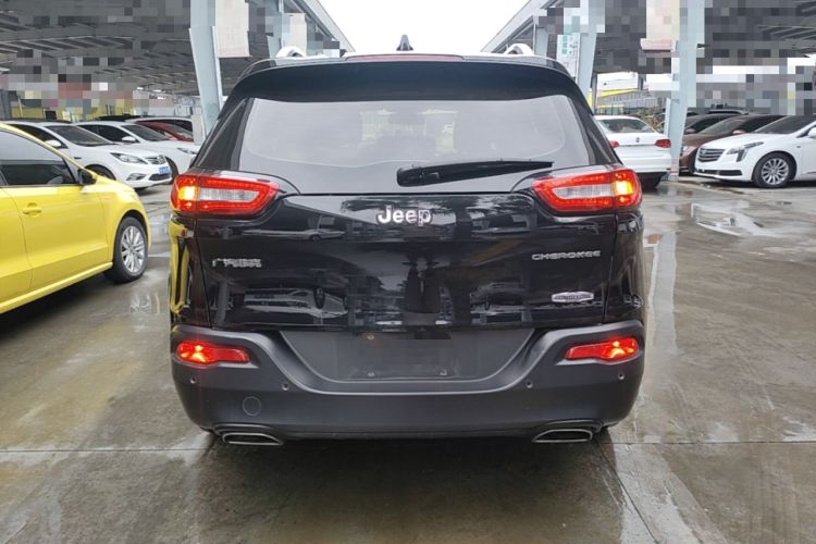 Used Jeep Cherokee 2016 2.4L Leading Edition Rear
