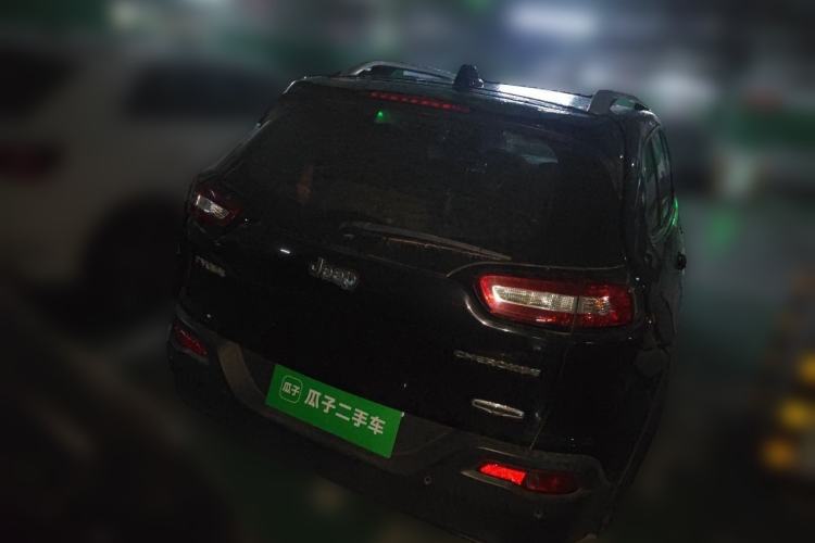 Used Jeep Cherokee 2016 2.4L Leading Edition Rear