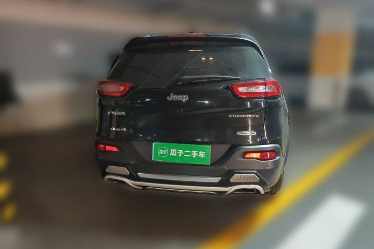 Used Jeep Cherokee 2016 2.4L Professional Smart Version Rear