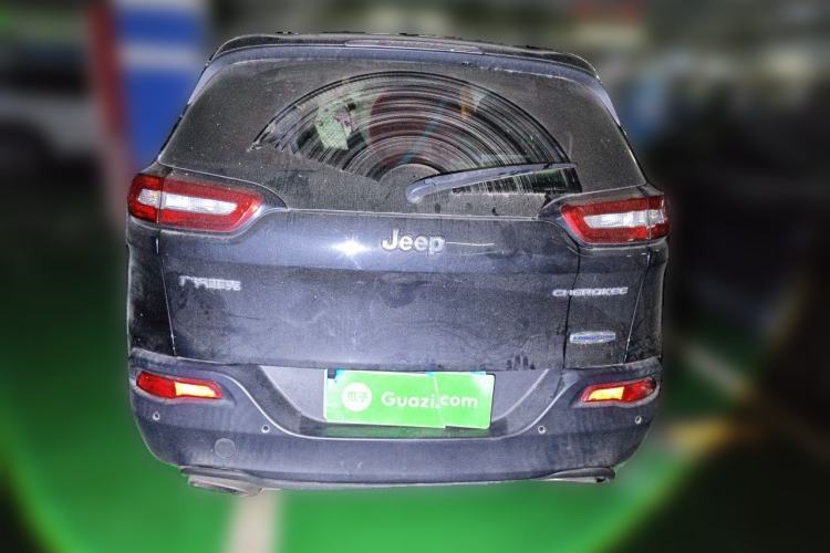 Used Jeep Cherokee 2016 2.4L Leading Edition Rear