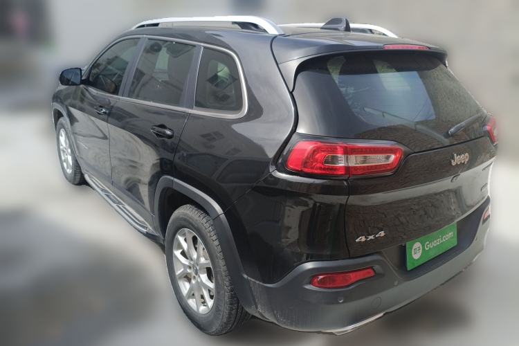 Used Jeep Cherokee 2016 2.4L Professional Smart Version Rear Left 45 Deg